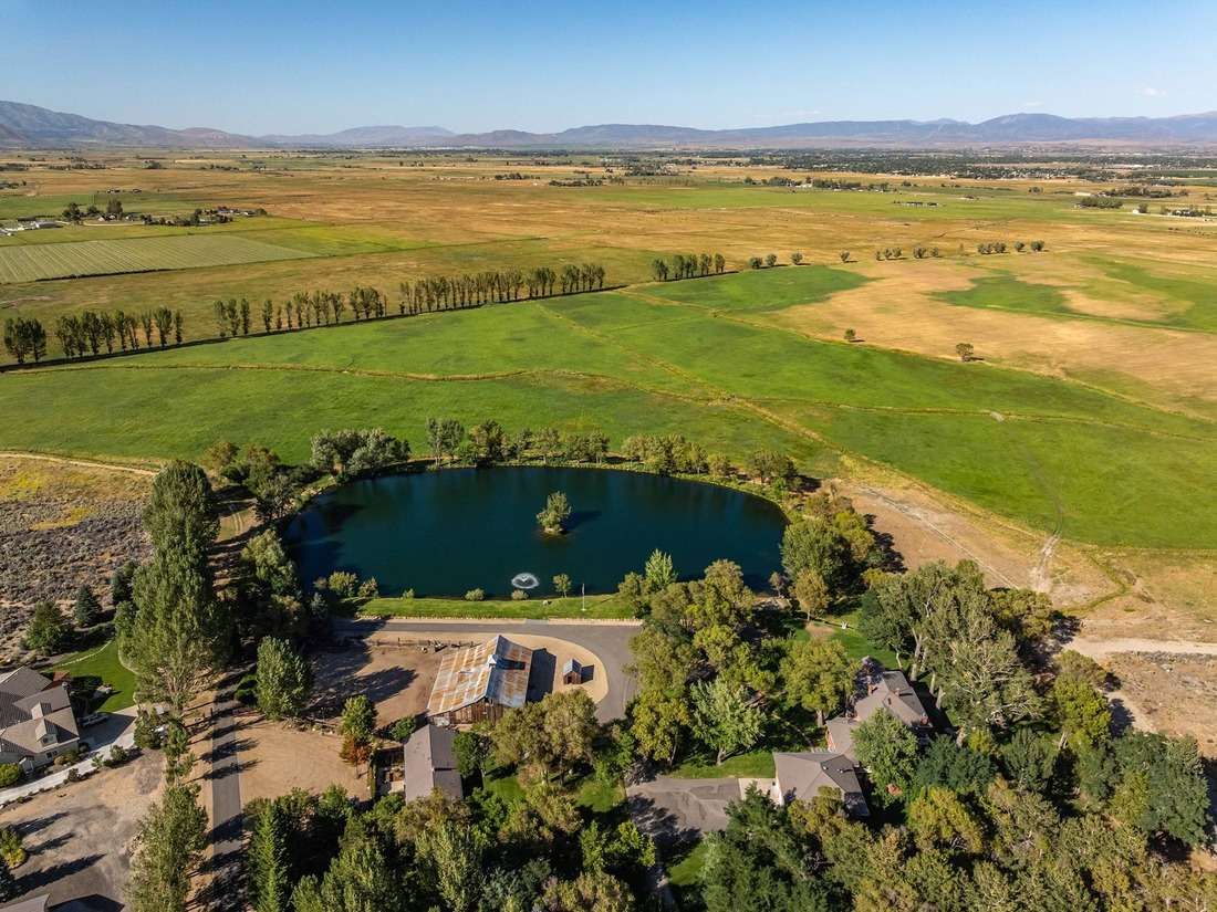 Far West Real Estate | Homes | Heritage Mansion and Ranch Estate